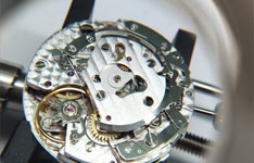 劳力士的机械手表突然停了